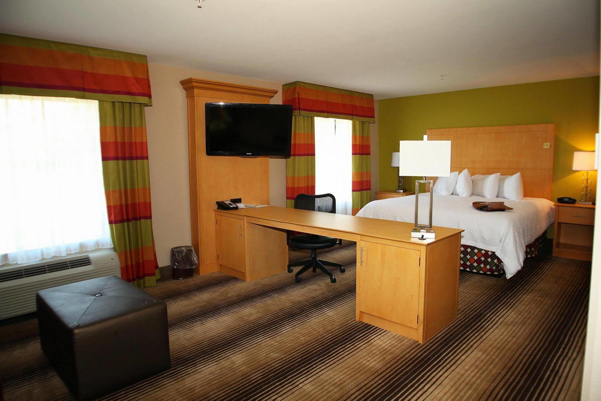 Hampton Inn טקסרקנה מראה חיצוני תמונה
